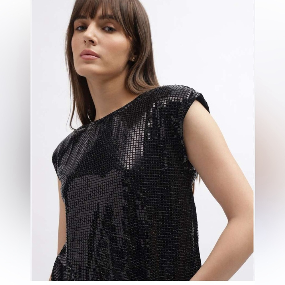 BCBG MaxAzria sequin mini dress
Black small